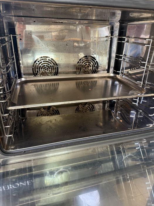 Forno gastronico 1/1 com 2 meses de uso com a fatura e garantia