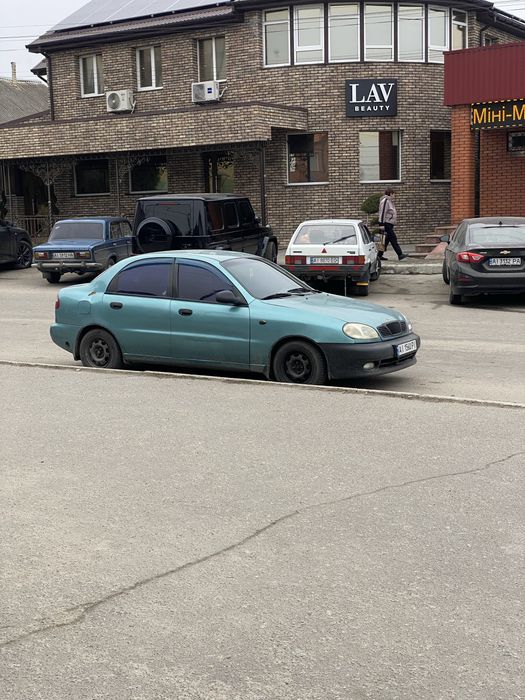 Продам Ланоса.