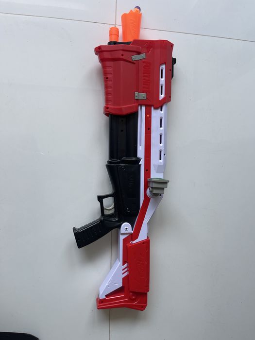 Nerf fortnite Tactical Shotgun + trzy strzalki