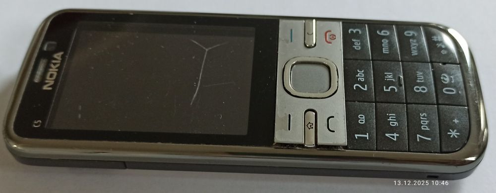 Telefon Nokia C5-00