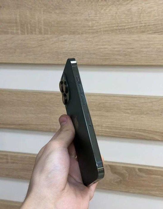 iPhone 13 Pro, 256 ГБ