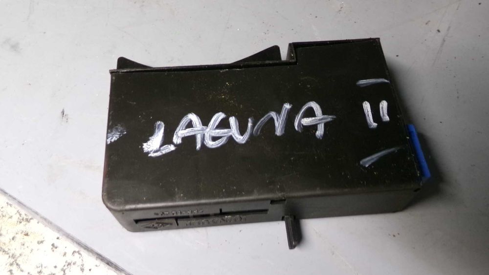 Sty6 Czytnik kart slot renault laguna II espace IV wysyłka części