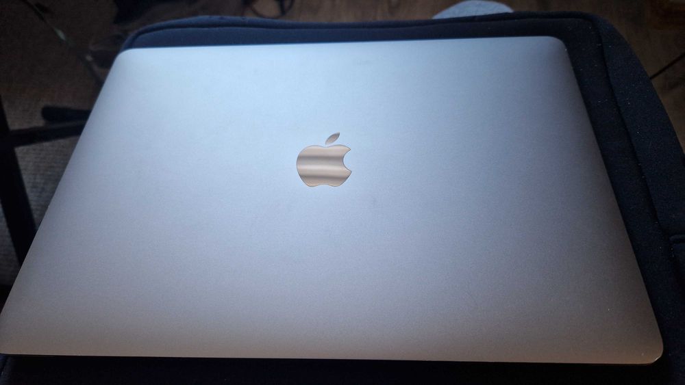 Mac book Pro 13" A2251 intel i7 4.1ghz 16GB ram 512 ssd GWARANCJA 2 LATA