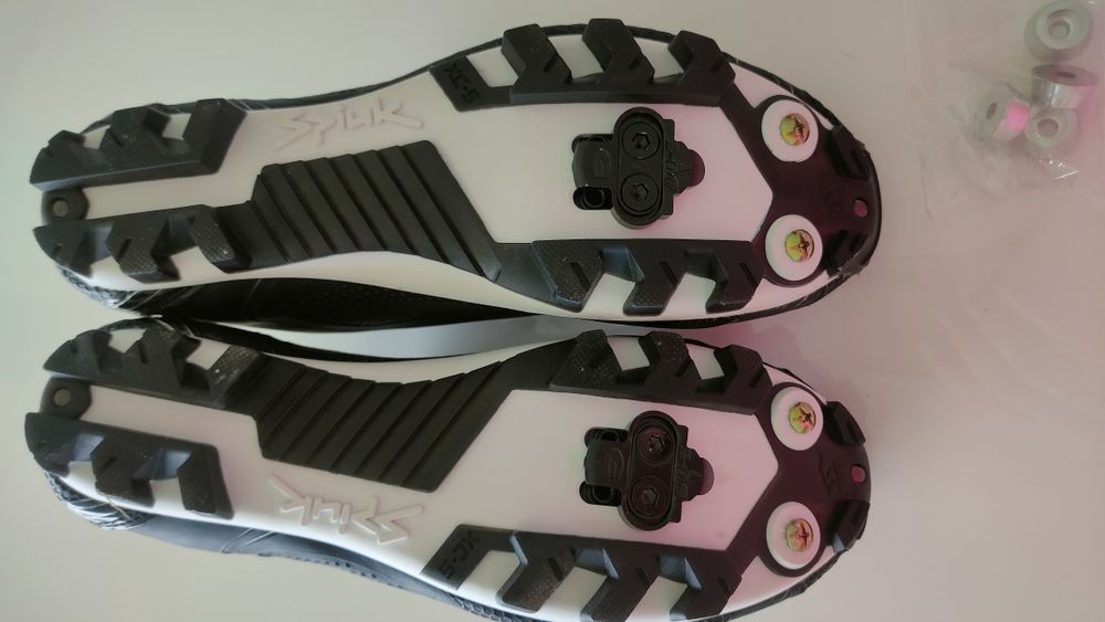 Ténis Spiuk Altube MTB preto mate