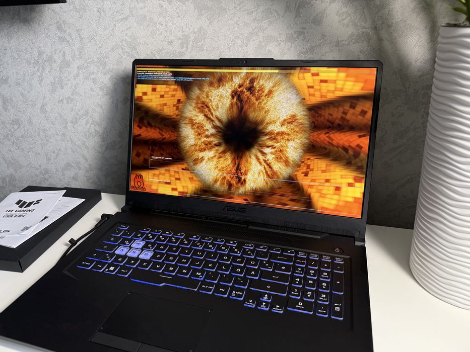 Asus Tuf 17.3/GTX1660Ti-6GB/Ryzen 5-4600H/16GB/512GB.  Ноутбук.