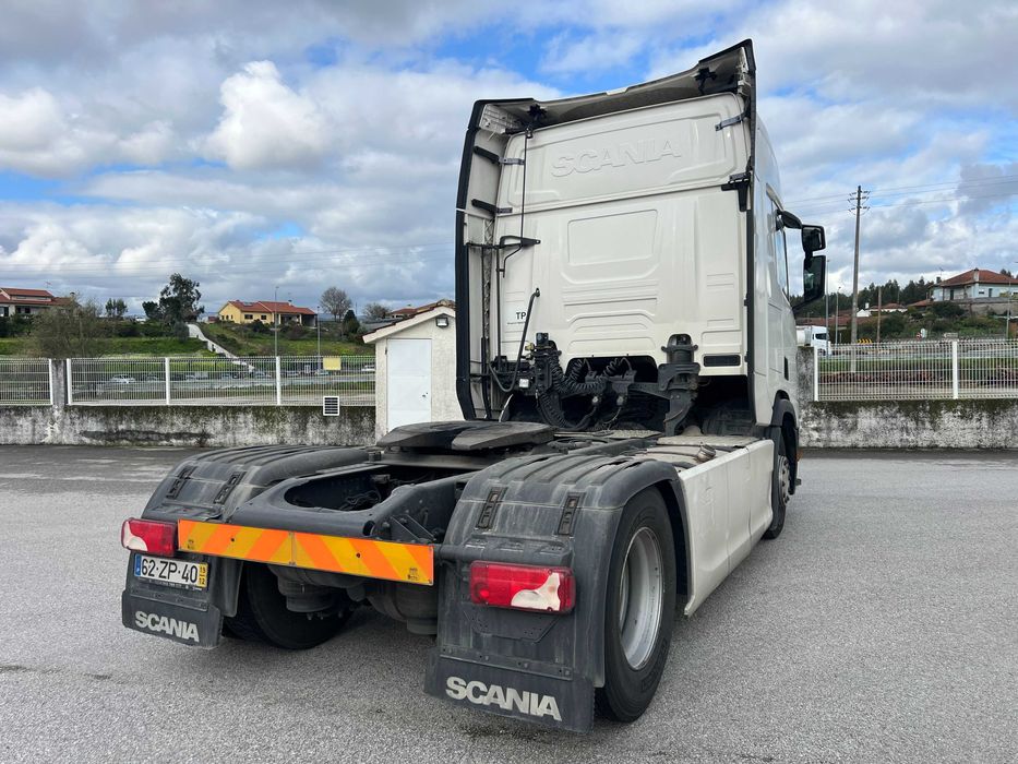 Scania  R450   .