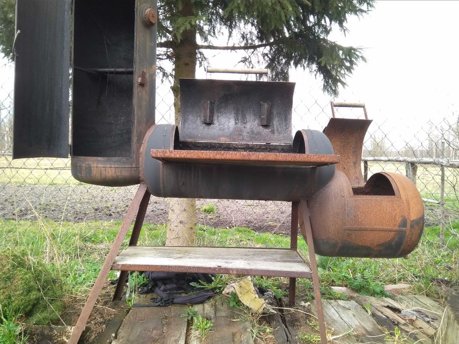 Grill i wędzarnia własnej roboty