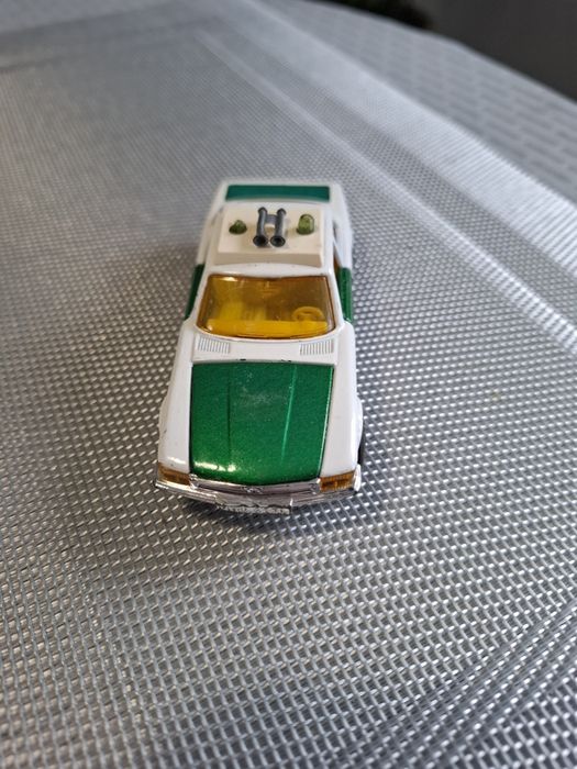 Matchbox mercedes 350 slc skala 1:43