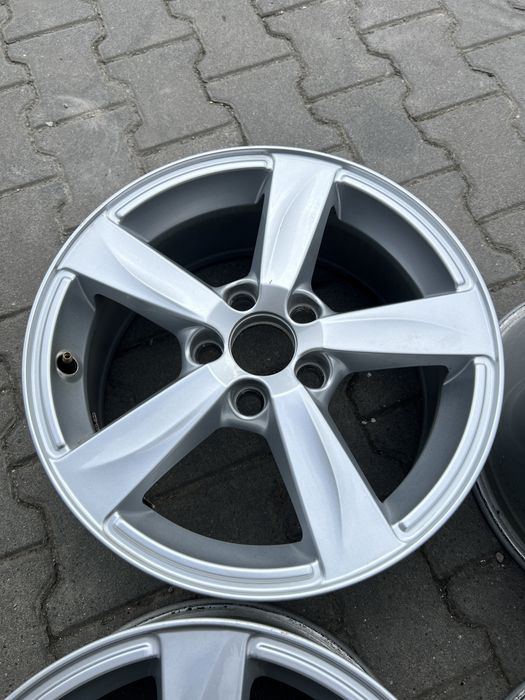 Felga volvo 16” idealna