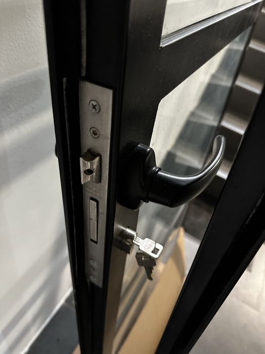 Porta em ferro em optimo estado