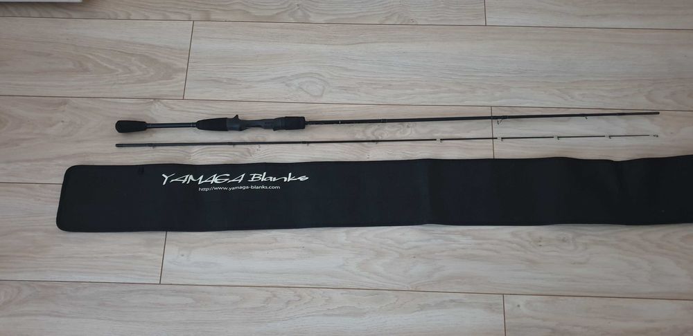 Кастинговый спиннинг  Yamaga Blanks Blue Current 71 Bait Model.