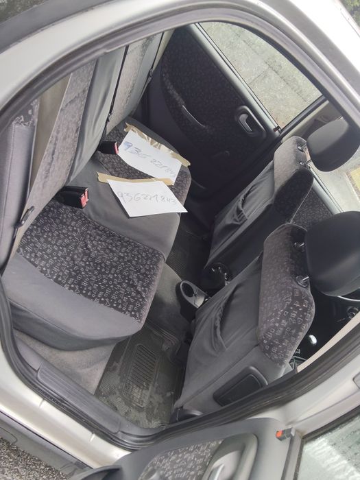 Opel corsa a gasolina baratinho... irrepreensível.com ar condicionado