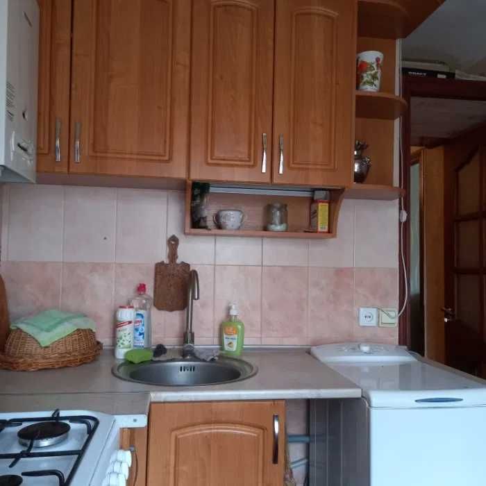 Подобово 1 кімнатна квартира поруч з автовокзалом