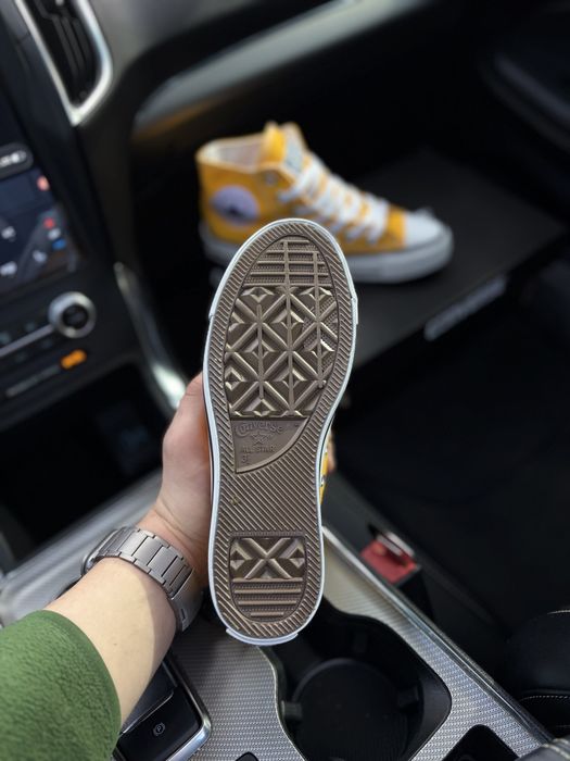 Жовті конверси жіночі високі converse all star chuk