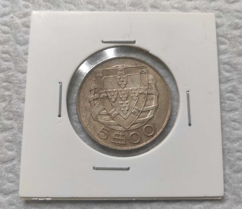 Moeda de 5$ 1942 - Bela/Soberba