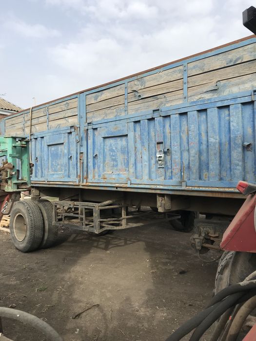 Подам прицем ГКБ-8350 самоскид. Два целіндри