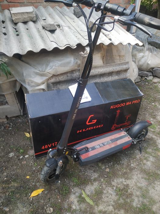 ЕлектросамокатKugoo M4 Pro