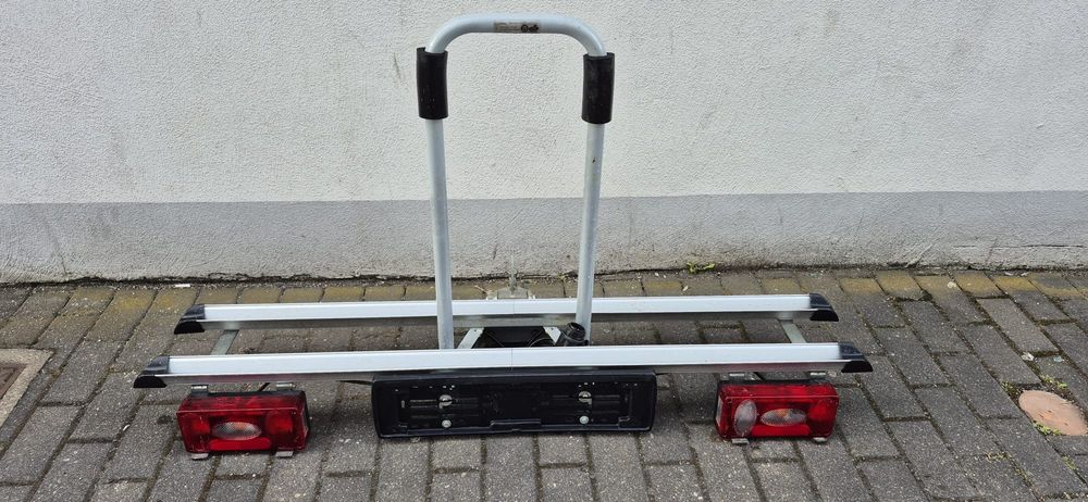 Bagażnik rowerowy  uchylny na hak