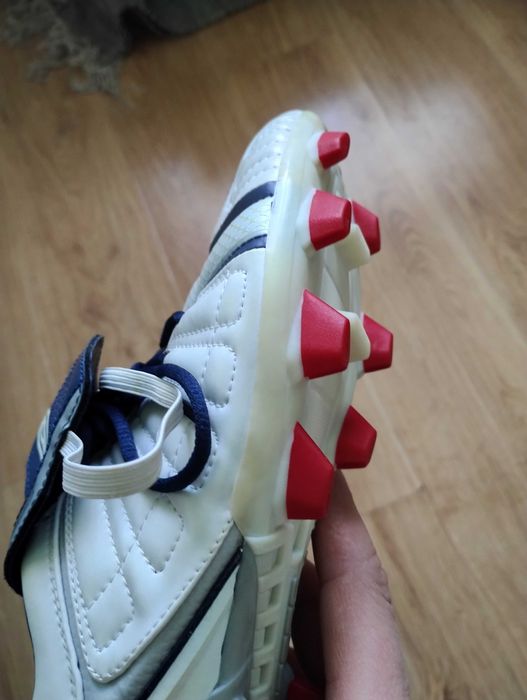 Buty piłkarskie Umbro x-500 korki do gry w piłkę nożną skórzane 39,5