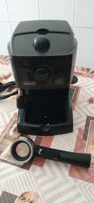 Máquina café pó Delonghi
