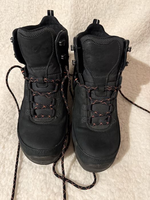 Жіночі черевики ecco.  Оригінал 40р.