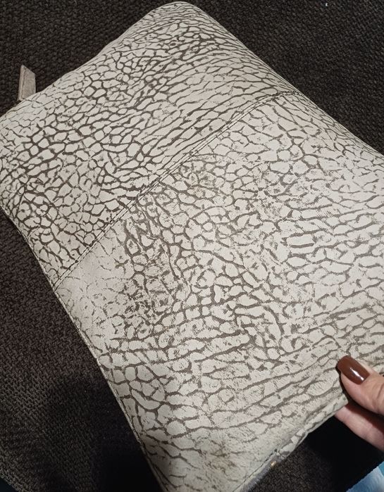 Чехол для ноутбука Liebeskind кожа