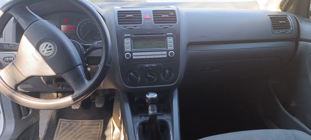 Продам Volkswagen golf 5