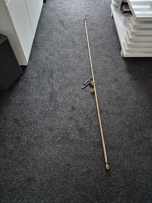 Karnisz 210 cm .