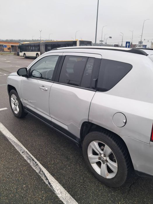 Продається Jeep compass