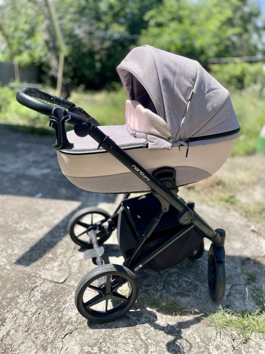 Продам коляску 2 в 1 Riko nano pro