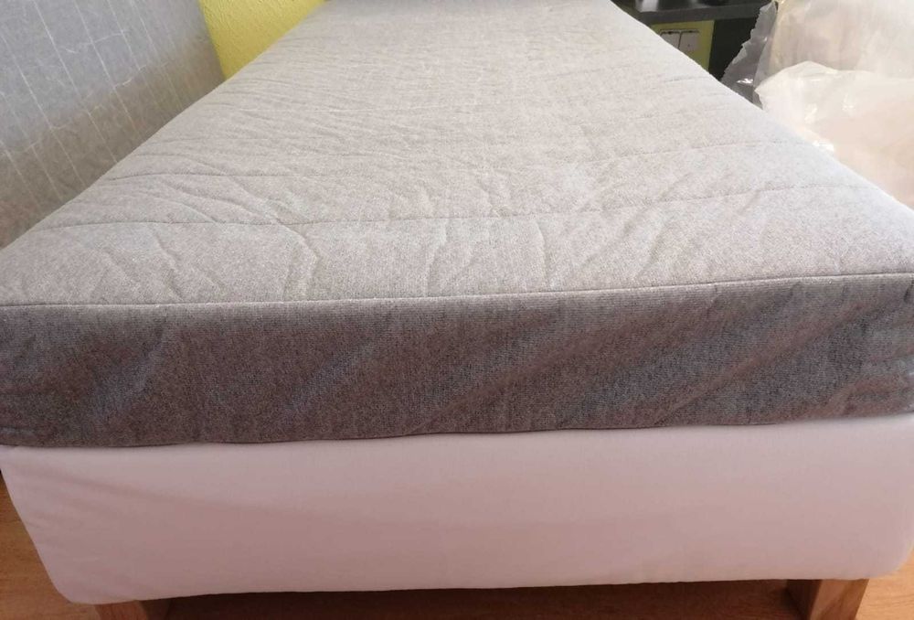 2 colchões molas IKEA
