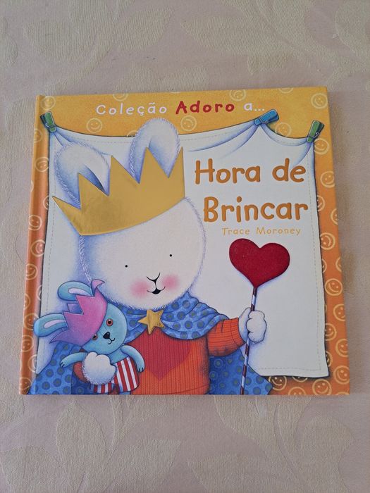 Livro criança "Adoro a Hora de Brincar..."