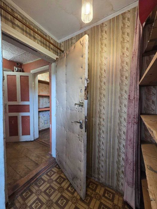 Продаж квартири на землі в центральній частині Черкас