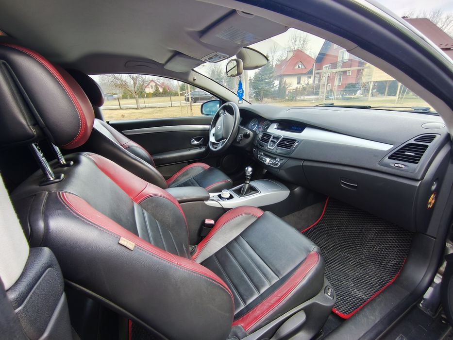 Renault Laguna III 2.0 GT 178 KM 4CONTROL