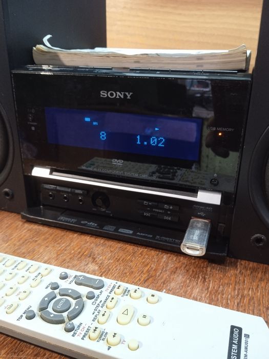 Муз центр Sony HCD-DH3  Hi Fi. DVD.
