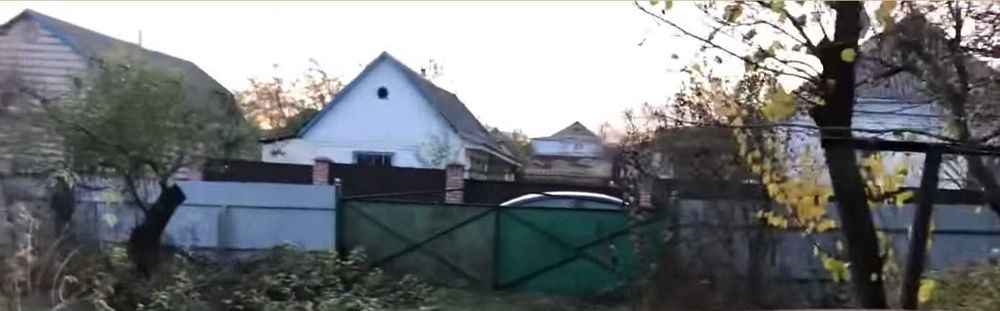 Продаємо будинок у м. Ржищів 70 м.кв.  Ділянка 16 сот. Одноповерховий Газове опалення