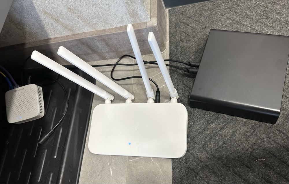 Безперебійник для роутера ДБЖ ИБП DC UPS 18000 mah