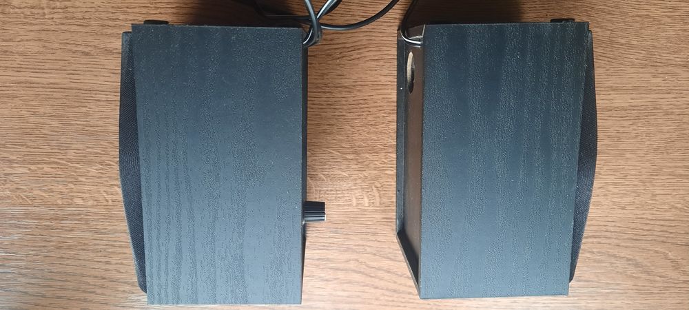 Głośniki stereo zasilane przez USB  Genius.