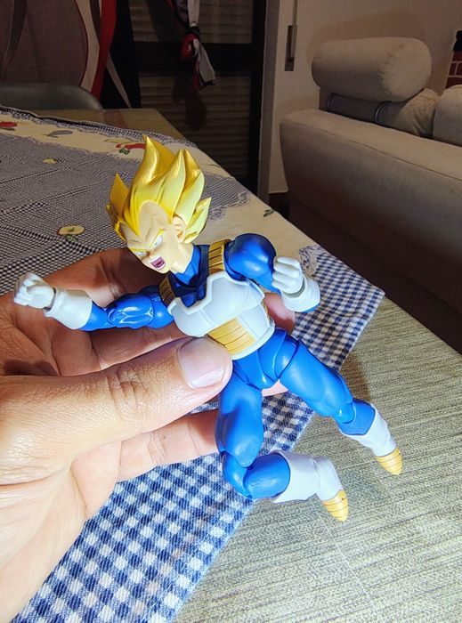 Super Vegeta SH Figuarts - Bandai edição melhorada