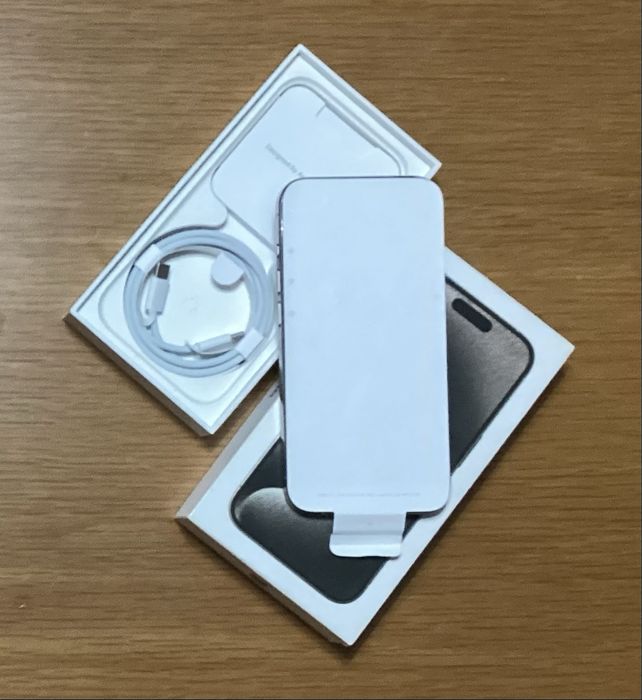 iPhone 15 Pro Desbloqueado
