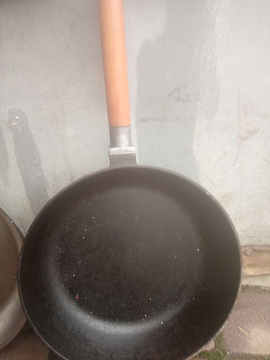 Продам сковорідки.