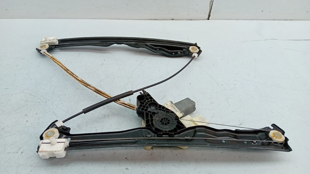 Elevador vidros frente esquerdo PEUGEOT 308 II