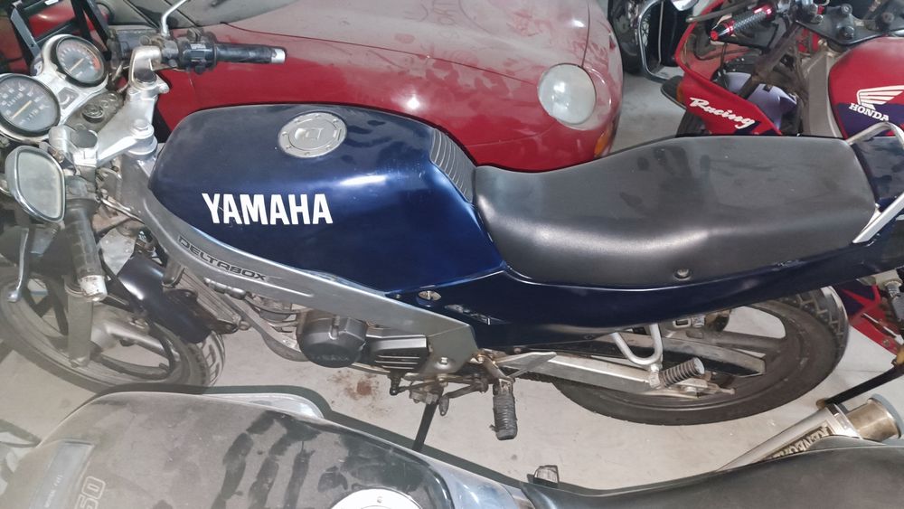 Motas clássicas para venda