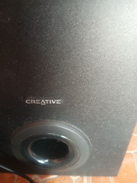 colunas para computador creative