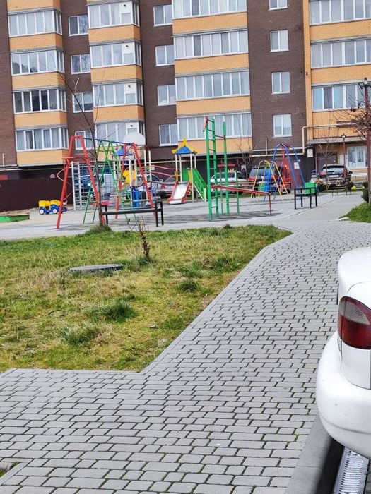 продаж 2 Кімнатна квартира Корона Дубово Н