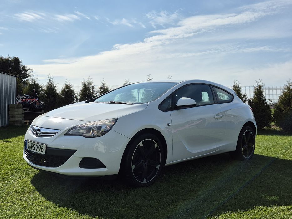 2012 Opel Astra GTC
