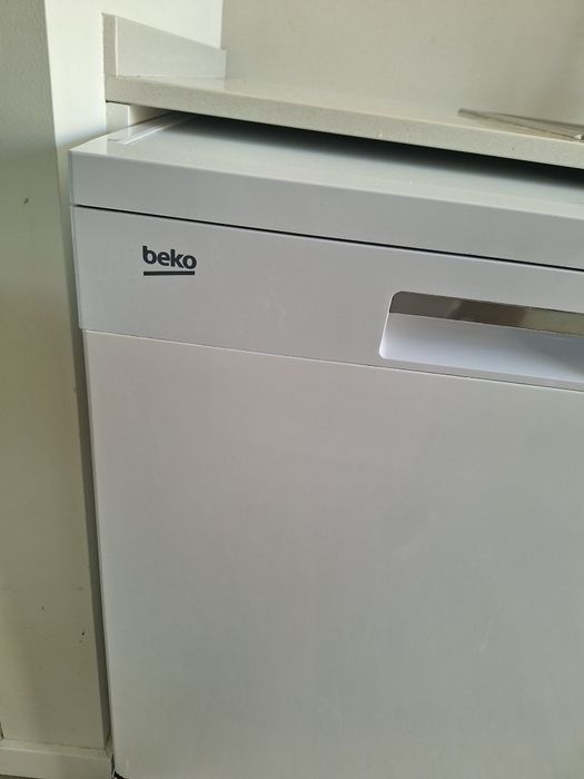 Maquina de lavar loiça BECO