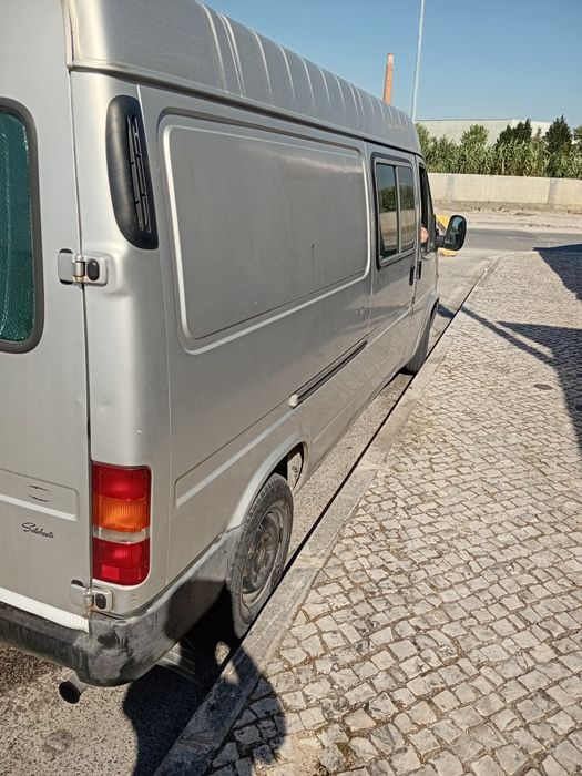 Vende se ford transito
