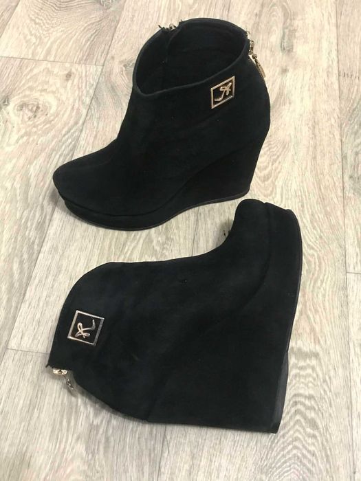 Кроссовки сникерсы ботинки Vasari trend  Р.38/37 ст.25/24,5см Италия