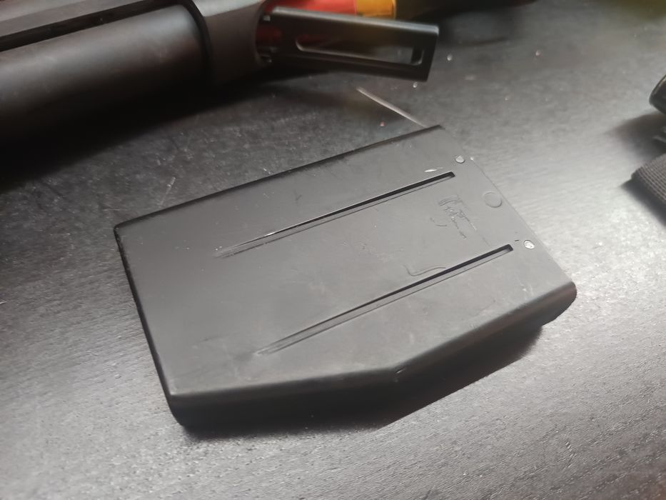 Shotgun a gás golden eagle